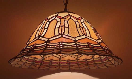 Grande lampada a sospensione in vetro colorato/Tiffany, Belgio – Massive, Lampade a sospensione, Glass (photo 11 of 35)