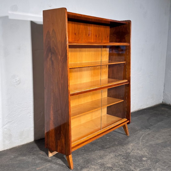 Tatra Nabytok boekenplank, jaren 1960 – Tatra Nábytok, Dressoirs, Glass (photo 3 of 12)