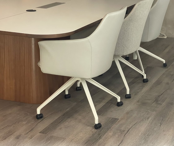 Image 1 of Leolux Mara Twist Stühle (6)