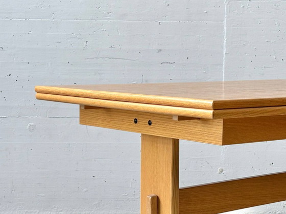 Image 1 of Scandinavian-style oak dining table with extendable ends, 1970s