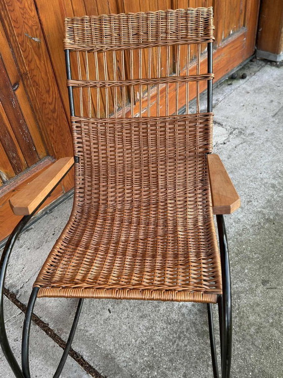 Mid-Century Modern Wicker and Steel Rocking Chair, 1960s – polished steel, Mid Century Modern (photo 2 of 5)