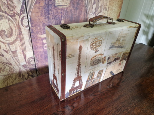 Beautiful vintage suitcase Paris