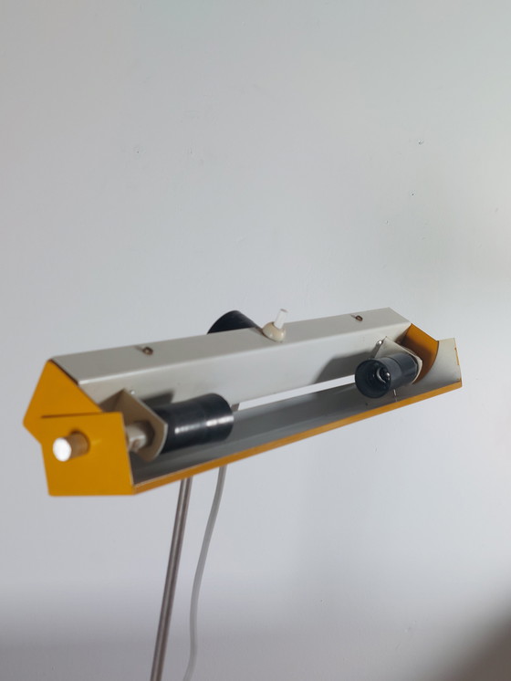 Image 1 of Lampada da scrivania vintage gialla di design di metà secolo Klaus Musinowski