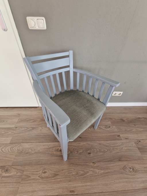 Wooden dining room chairs