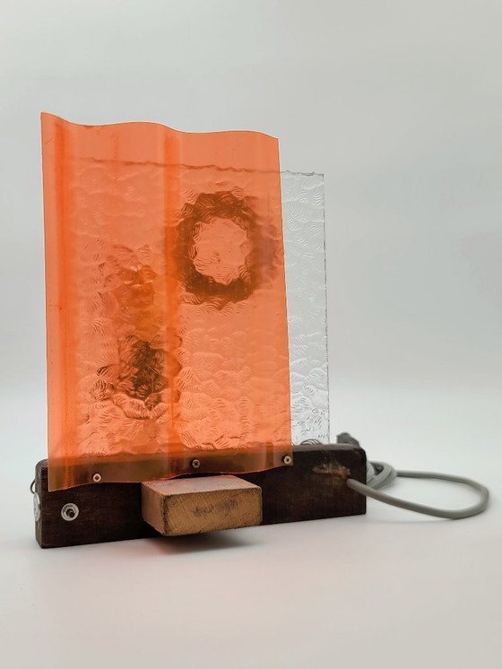 Image 1 of Lampada di upcycling - zoccolo in porcellana e legno antico