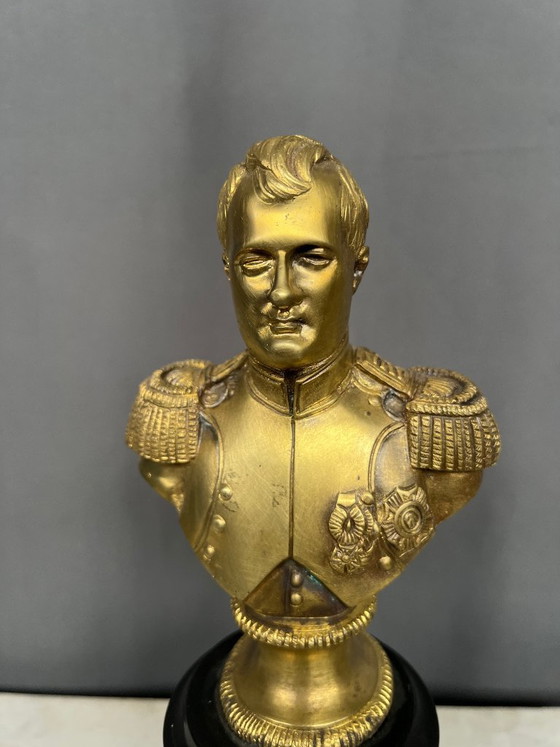 Busto di Napoleone Bonaparte, bronzo massiccio dorato, base in marmo., Sculture, Vintage (foto 3 di 5)