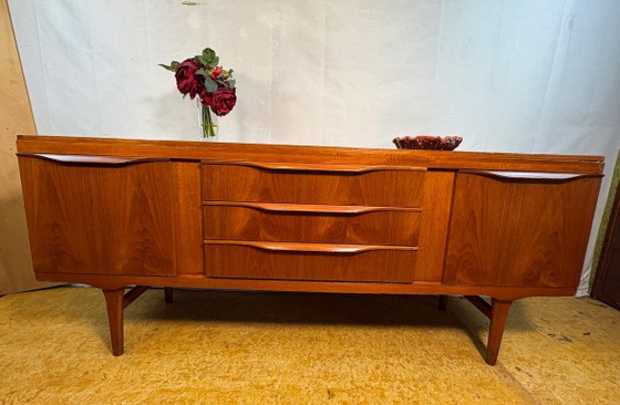 Prachtig Vintage Elliots Of Newbury Teak Dressoir | 1960 | Scandinavian Design Een fantastisch Mid-Century (photo 9 of 9)