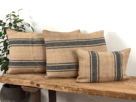 Antique linen cushion with cobalt blue stripes - Dimensiones: 50x50-2, Pillows, Rustic (photo 5 of 7)