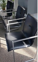 4x chaise arco frame: pieds en aluminium et assise en cuir noir