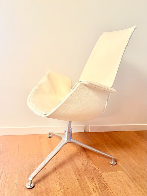 Image 1 of Tulpenfauteuil