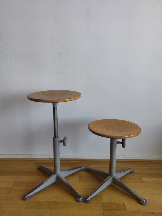 Image 1 of 2x Friso Kramer Arbeitshocker Ahrend de Cirkel