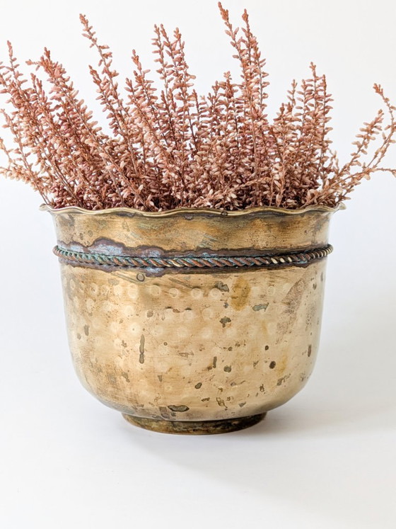 Brass Brass Planter With Wavy Rim And Twisted-Rope Bow – Interdima, Plant pot (photo 5 of 15)