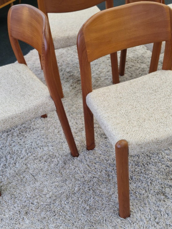 Image 1 of Ensemble de 4 chaises de salle à manger danoises en teck