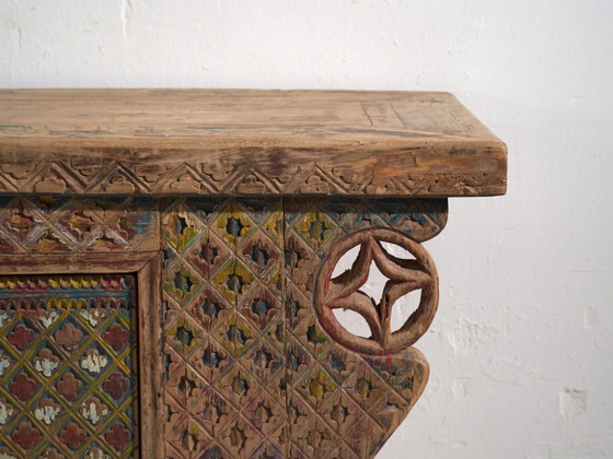 Antique Chinese carved fir low sideboard with ornate panels – Gansu, circa 1930 (photo 39 of 40)