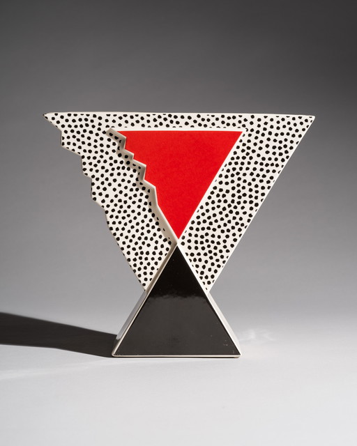 Ambrogio Pozzi Vaso postmoderno Arte Ceramica Romana 1987 Memphis Era Museal