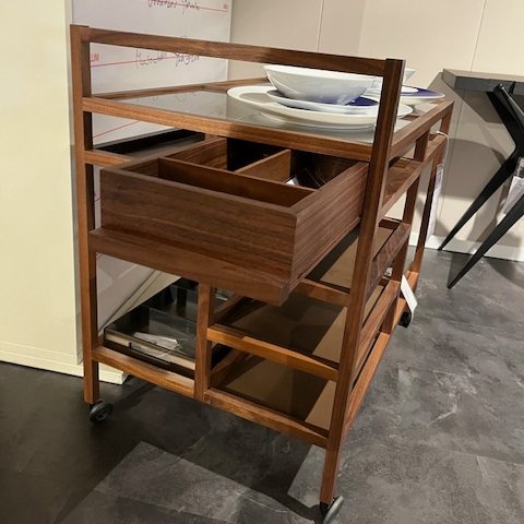 Image 1 of Carrello portavivande Cassina