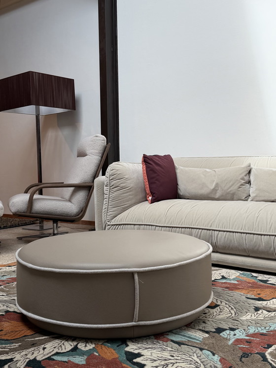 Image 1 of Pouf Leolux Bolmin Bold grand format