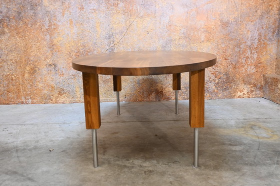 Image 1 of Grande tavolo ovale in legno firmato Pilat & Pilat Jelle.