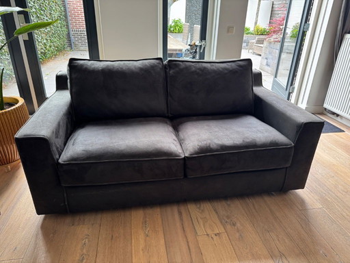Schöne 2-Sitzer-Sofa in perfektem Zustand wenig benutzt