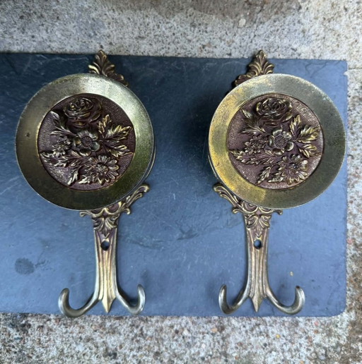 2 grandi Appendiabiti vintage italiani in ottone