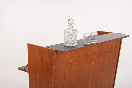 Mueble Bar SK661 y Taburetes de Bar de Johannes Andersen para Skaaning & Son años 60 – Andersen (Johannes) (photo 7 of 23)