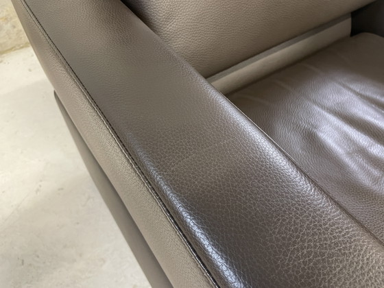 Image 1 of Poltrona Brühl Tomo in pelle marrone