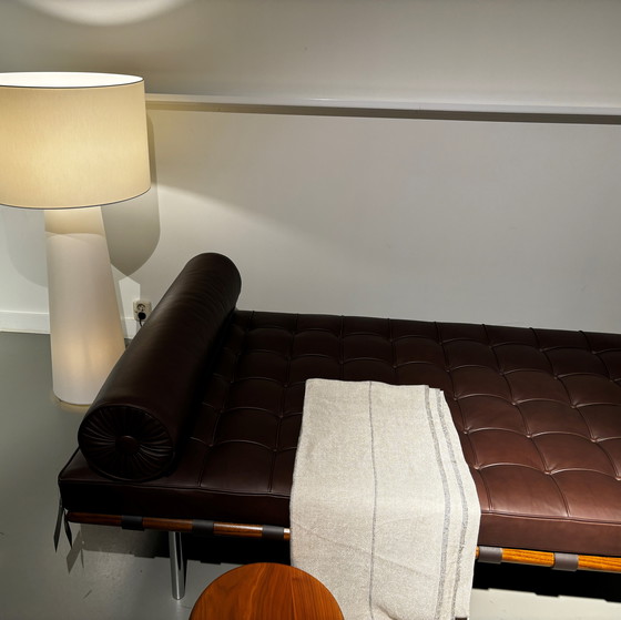 Image 1 of Knoll Barcelona chaise longue