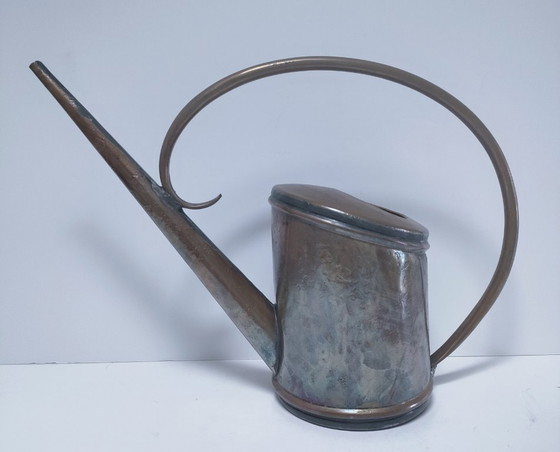 Image 1 of arrosoir cuivre grande anse courbe vintage