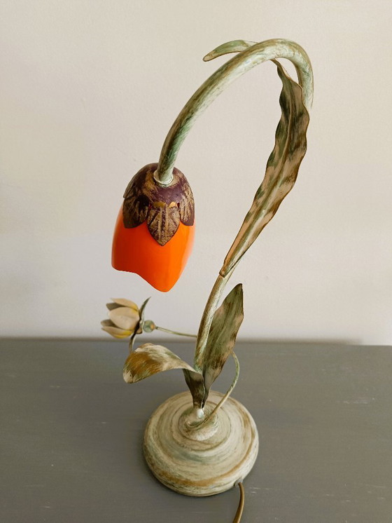 Image 1 of Lampe à poser tulipe fabriquée en Italie
