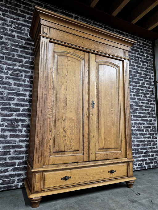 Linen cupboard / Wardrobe / Chest of drawers / Wall unit