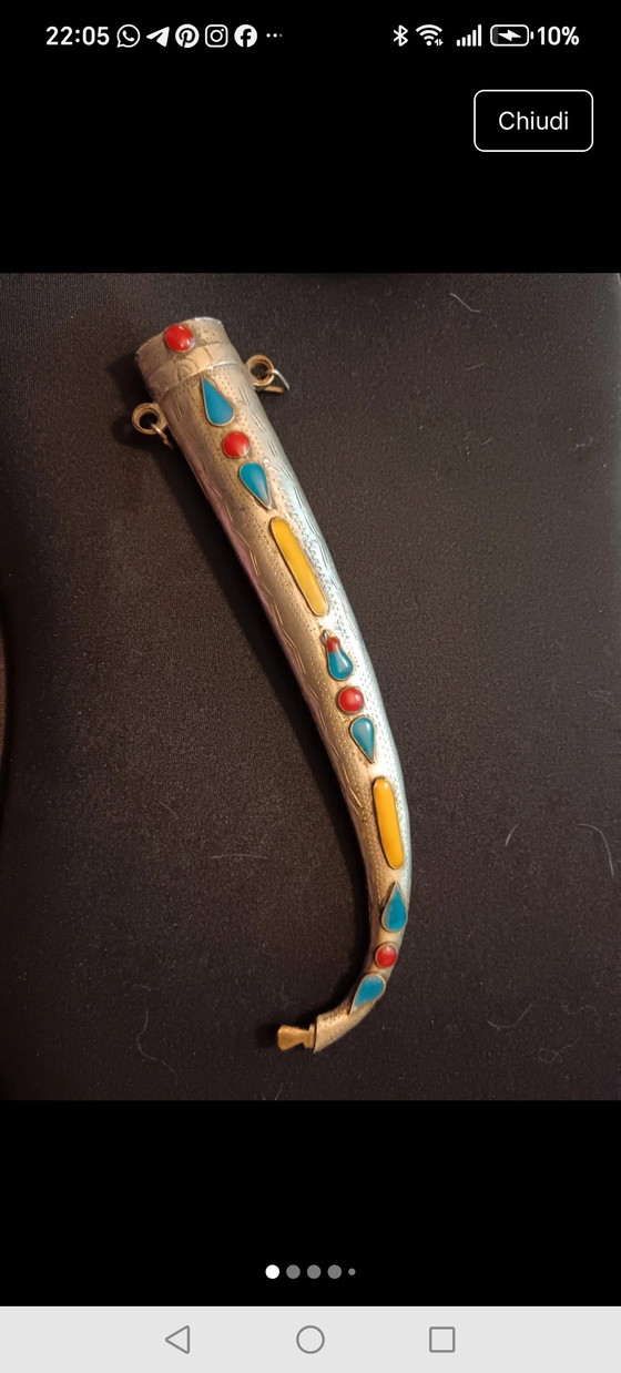 Image 1 of Decoratieve schede voor een messing dolk