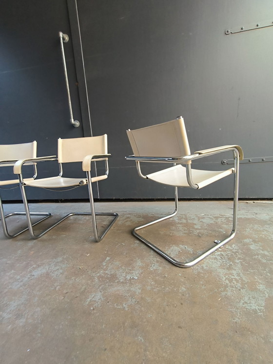 Mart Stam Bauhaus style chrome white leather Italian chairs, Dining chairs, Metal, Creme (photo 9 of 14)