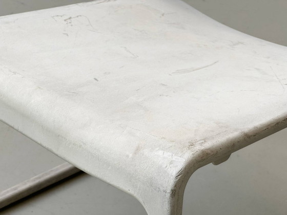 Image 1 of Set van 6 Spark stapelstoelen van Don Chadwick voor Knoll, VS, uit 2009.