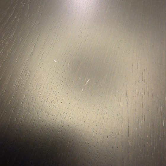 Image 1 of Leolux Columna dining table - Ø130