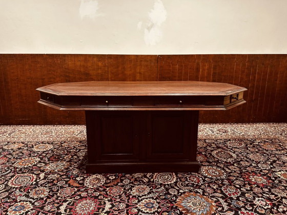Classic English hexagonal Conference table dining table – Wood (photo 3 of 16)