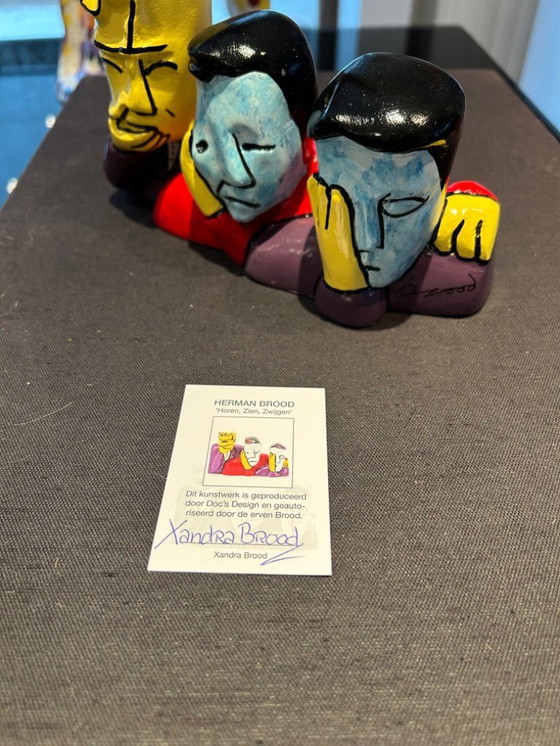 Image 1 of herman Brood (1946-2001) sculptuur Horen Zien en ZWijgen