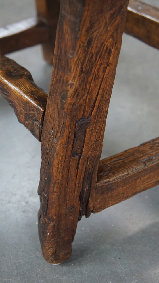 Image 1 of Antigua mesa auxiliar española del siglo XVI