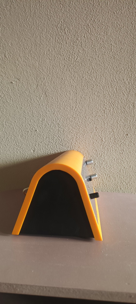 Image 1 of Radio-réveil vintage Nordmende – Double cadran – Style futuriste – Années 60/70