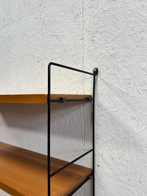 Mobiletto/appendiabiti da parete vintage con corde, Svezia, anni '70 – String, Scaffali a muro, Wood (photo 9 of 12)