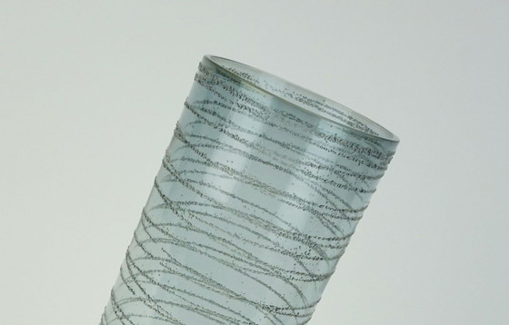 Image 1 of Elegante jarrón de cristal moderno de mediados de siglo con decoración de hilo, años 60 y 70.