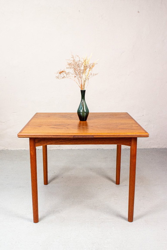Vintage teak dining table Sigh & Søn, square, extendable, Danish design, 1960s – Wood (photo 13 of 17)