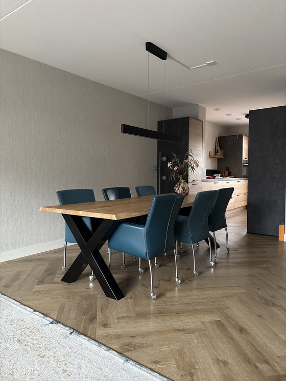 Image 1 of Massief eiken tafel incl. 6 volés