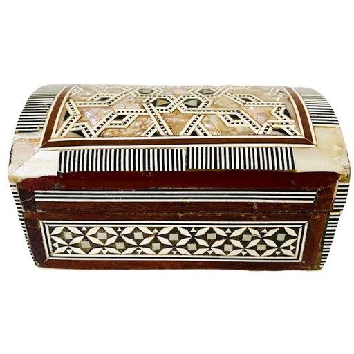Boîte à bijoux vintage Khatam incrustée de nacre géométrique 1970