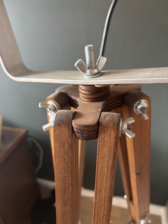 Image 1 of Lampadaire industriel tripode - spot de théâtre vintage