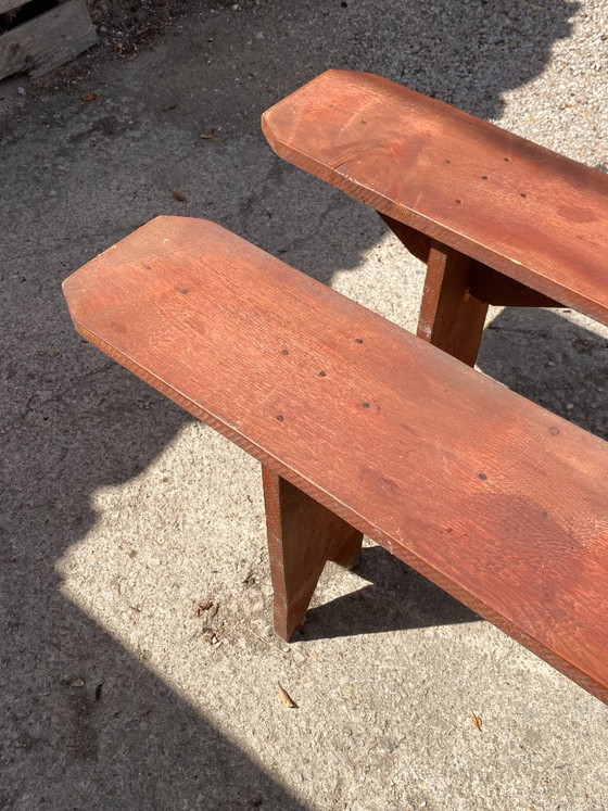 Par de bancos rústicos de madera maciza de 250 cm para mesa de campo de estilo años 50. – Wood (photo 10 of 18)