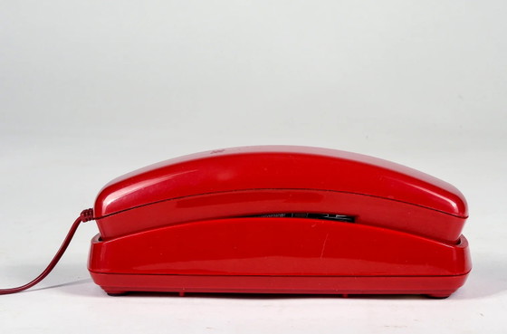Red Plastic Wall or Desk Telephone, CAT Brand, with Three-Pole Connection, Italy 1980, Decorative Objects (photo 3 of 10)