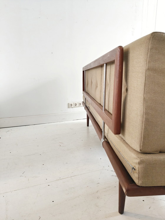 Image 1 of Dagbed Peter Hvidt & Orla Mølgaard-Nielsen