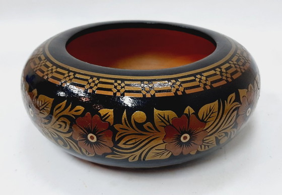 Image 1 of Vintage Hand-Carved & Painted Wooden Bowl (Likely Colombian Mopa Mopa)