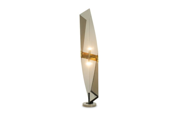 Image 1 of Giuseppe Calonaci, Staande lamp in gerookt gevouwen plexiglas. Jaren 70