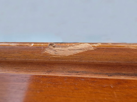 Elegant Eye-Catcher with History: Beautiful Mahogany Secretary Desk – Wood (photo 10 of 11)